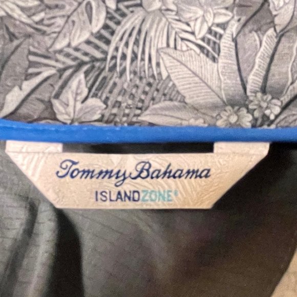Tommy Bahama XL Men's Lightweight Island Zone Jacket - Picture 2 of 9